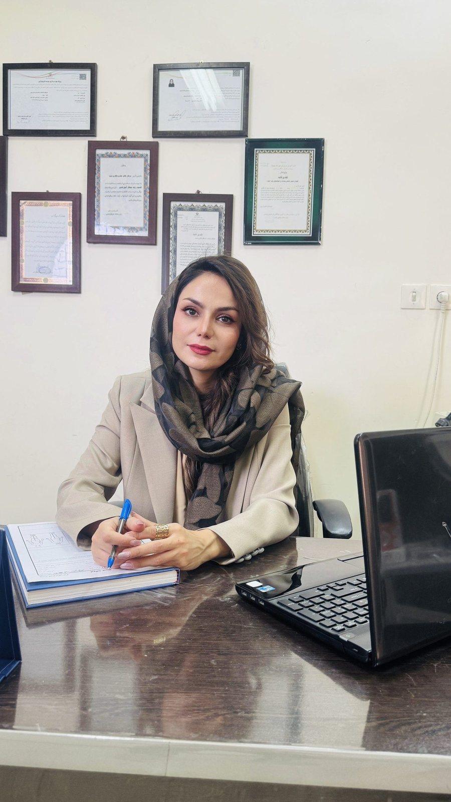 دکتر مهری شاکری‌نسب